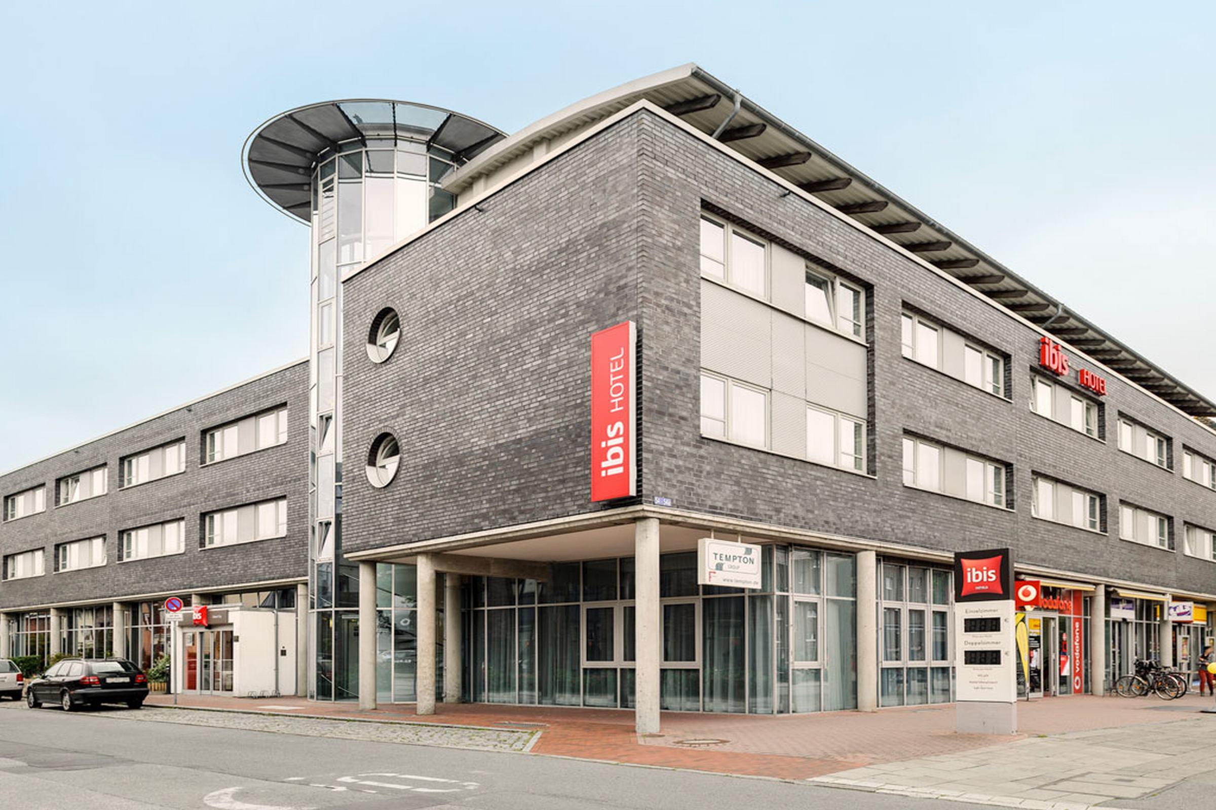 Ibis Luebeck City Экстерьер фото
