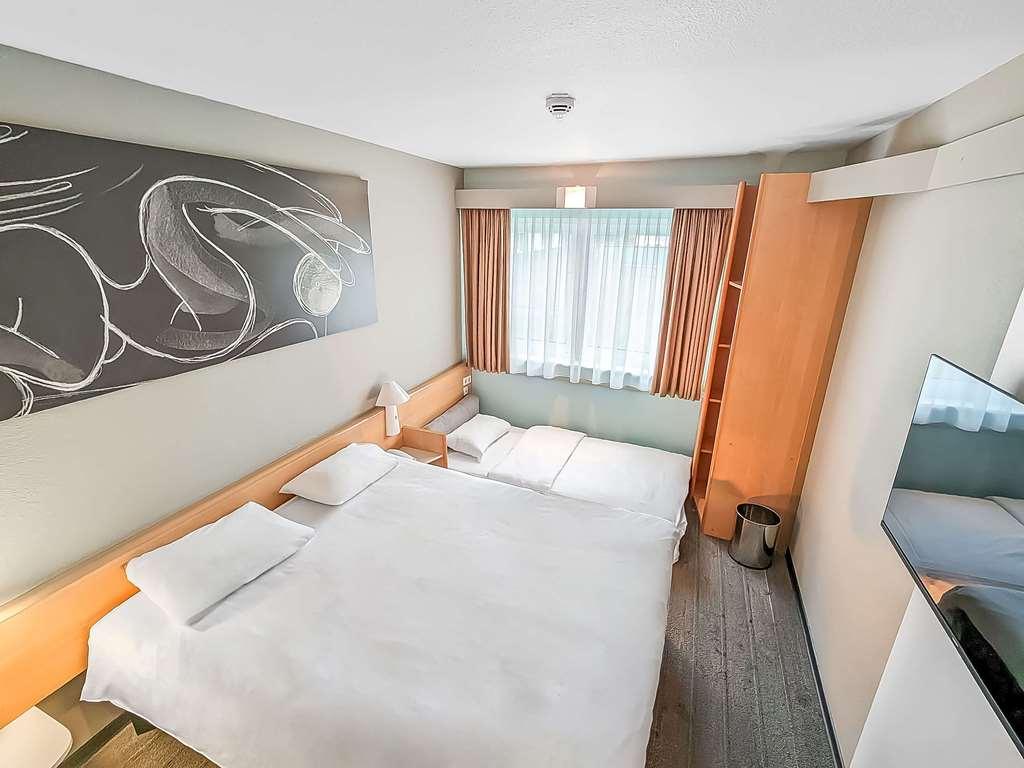 Отель Ibis Luebeck City Номер фото